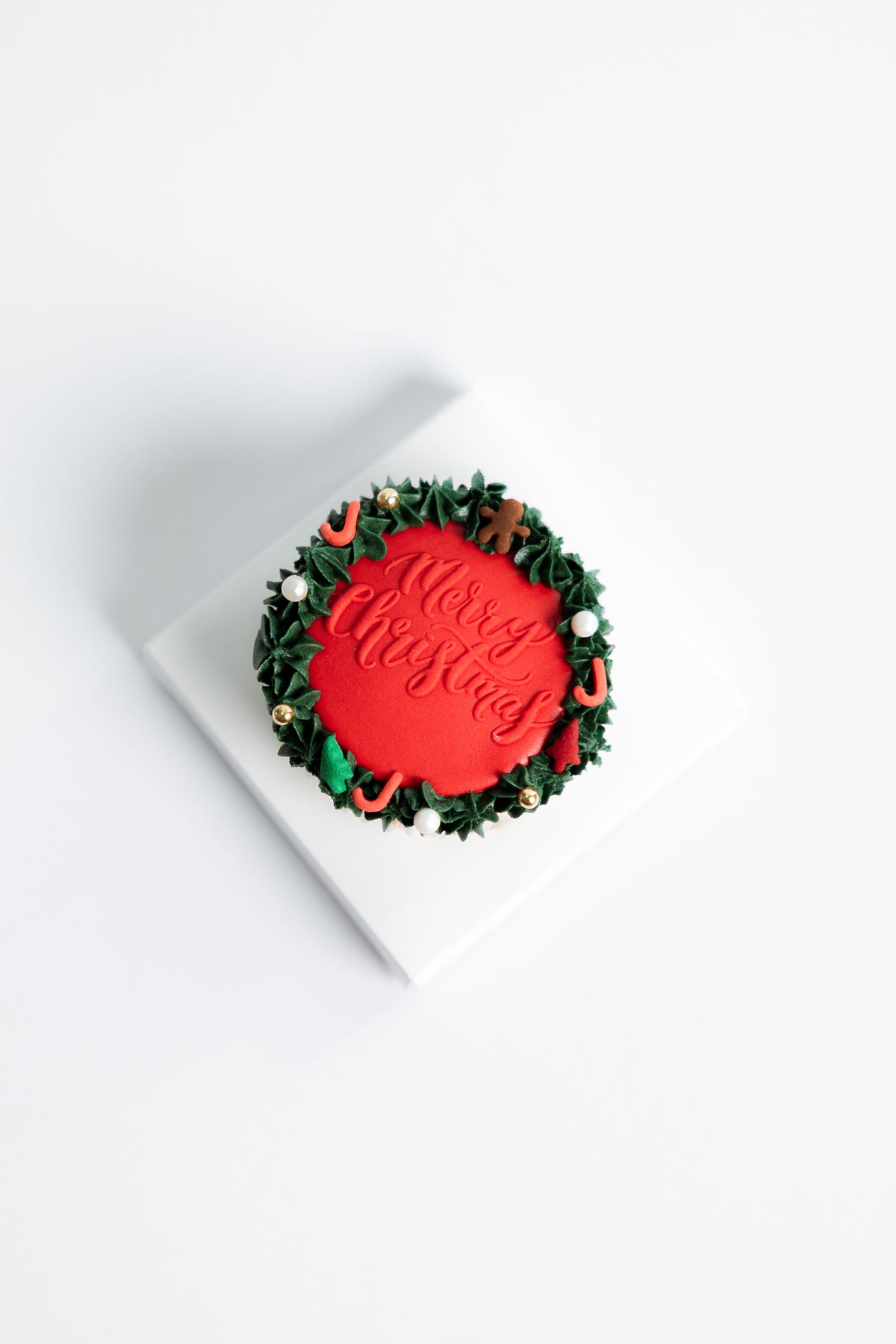 Individual Christmas Cupcakes